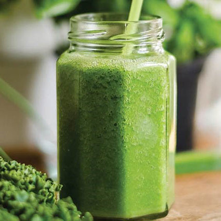 Detox Juice with Cucumber, Kale & Ginger