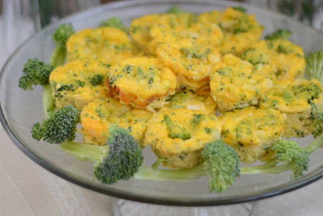 Quick & Easy Broccoli & Cheddar Egg Poppers
