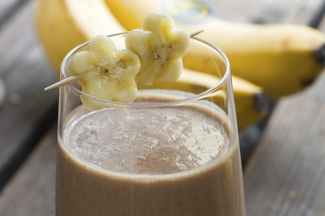 Chocolate Banana Pick-Me-Up Smoothie with Coconut Milk