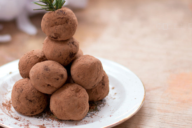 Vegan Chocolate Espresso Truffles with Coconut Oil