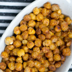 Roasted Crunchy Chickpeas with Camelina Oil