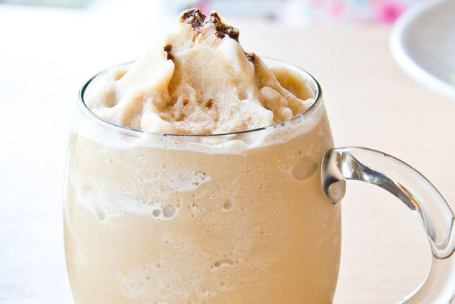 Vegan Iced Coffee with Maple Syrup & Coconut Milk