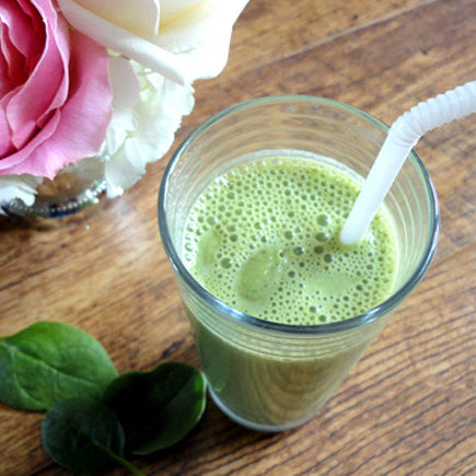 The Great Green Smoothie with Spinach & Almond Butter